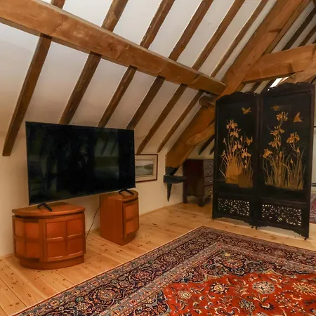 The Gardener's Cottage, Hall * 斯卡伯勒